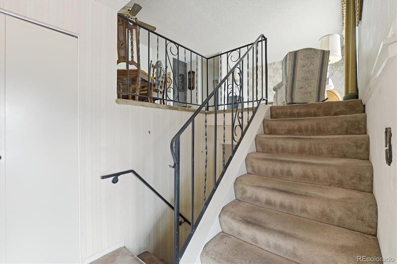 3227 Hoyt Way, Lakewood, CO 80227