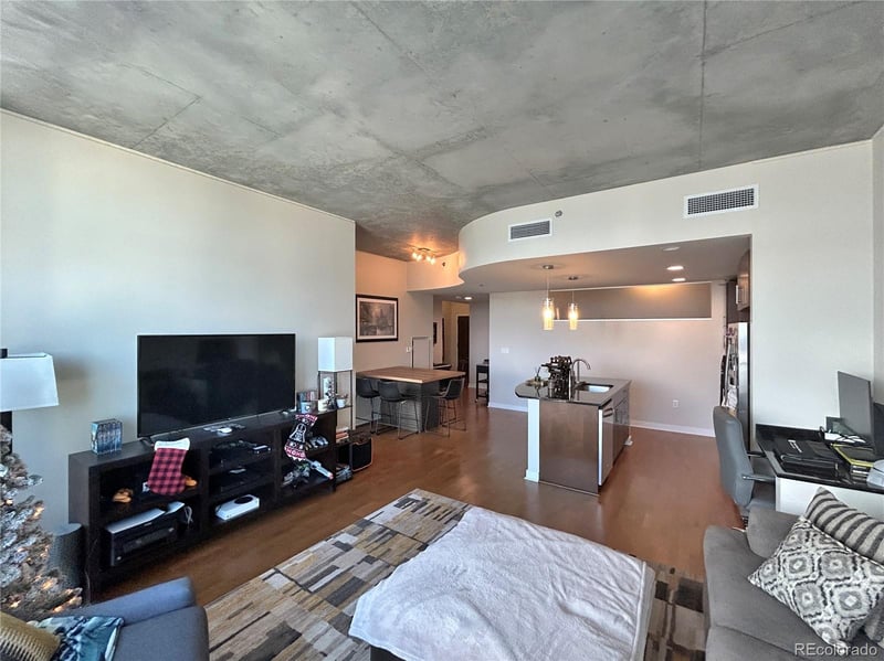 891 14th St #3615, Denver, CO 80202