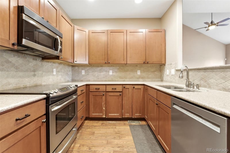 854 Ironspur Ct, Castle Rock, CO 80108