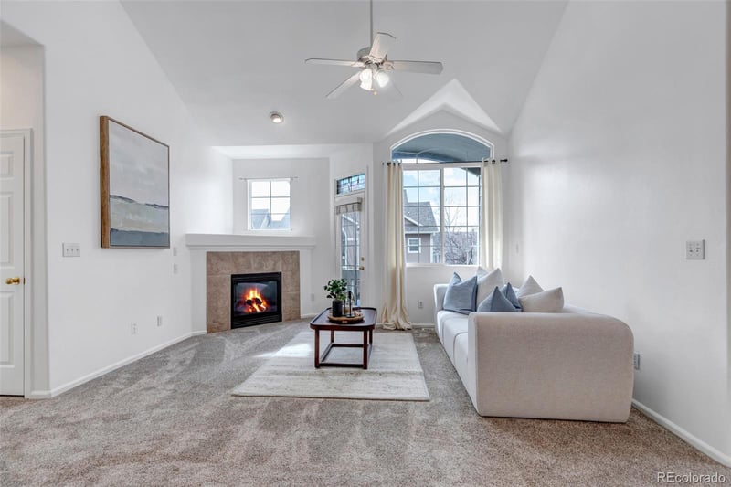 1237 Carlyle Park Cir, Highlands Ranch, CO 80129