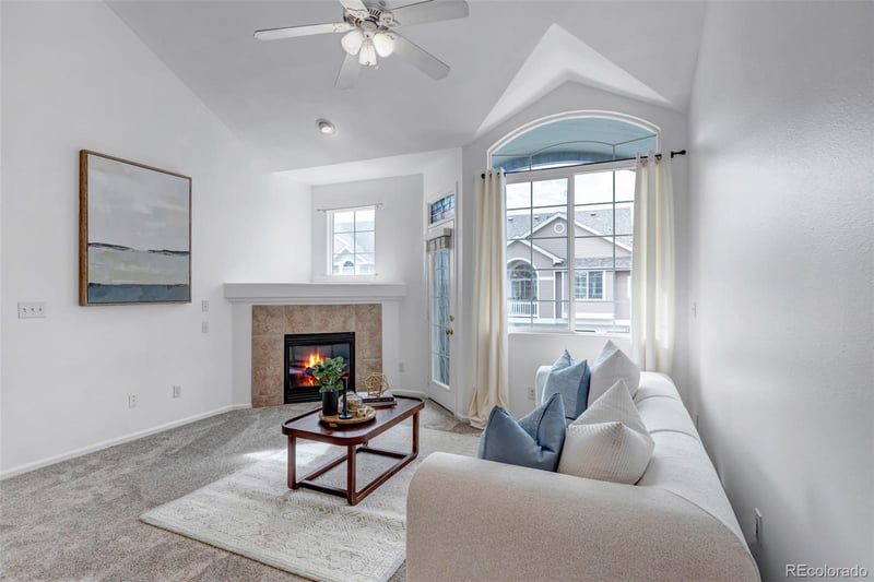 1237 Carlyle Park Cir, Highlands Ranch, CO 80129