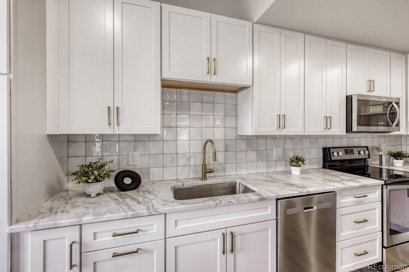 19795 Cornell Ave, Aurora, CO 80013