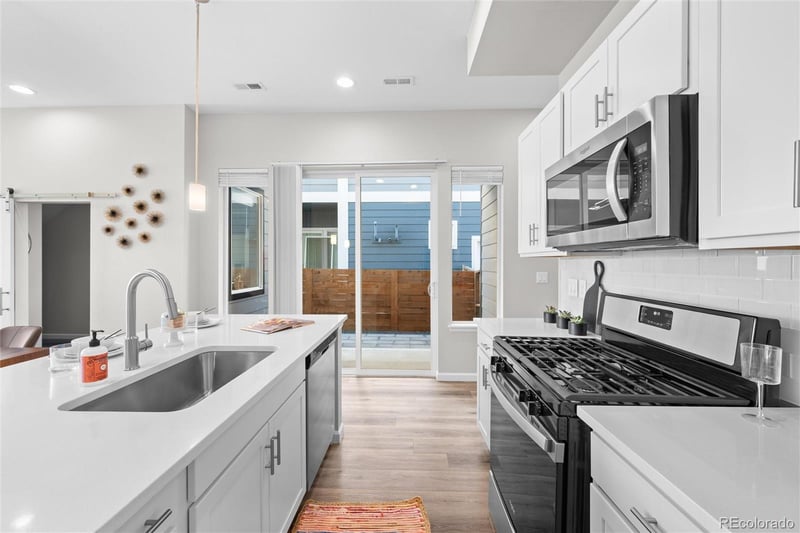 5386 64th Ave, Commerce City, CO 80022