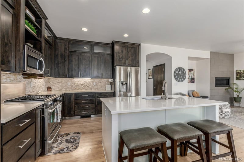 946 Snowy Plain Rd, Fort Collins, CO 80525