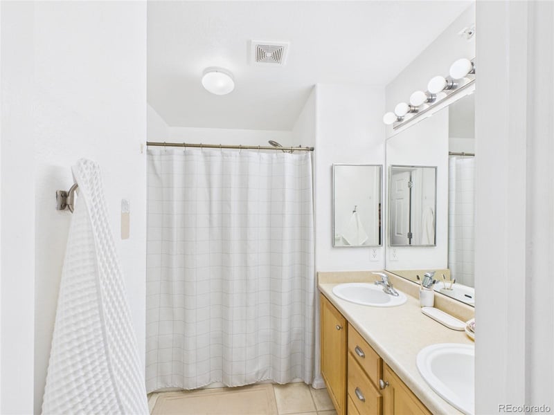 474 Black Feather Loop #412, Castle Rock, CO 80104