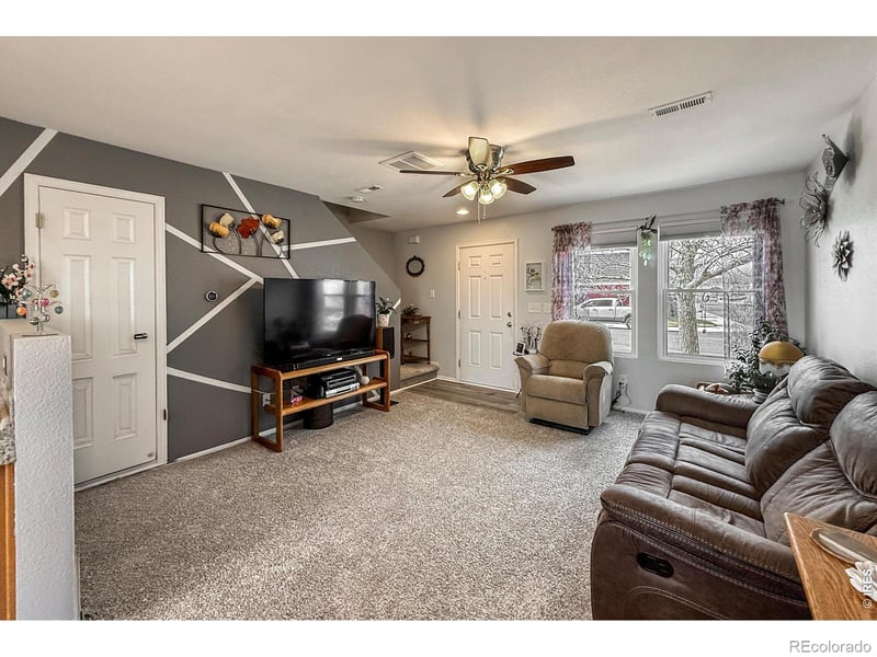 10450 Lower Ridge Rd, Longmont, CO 80504