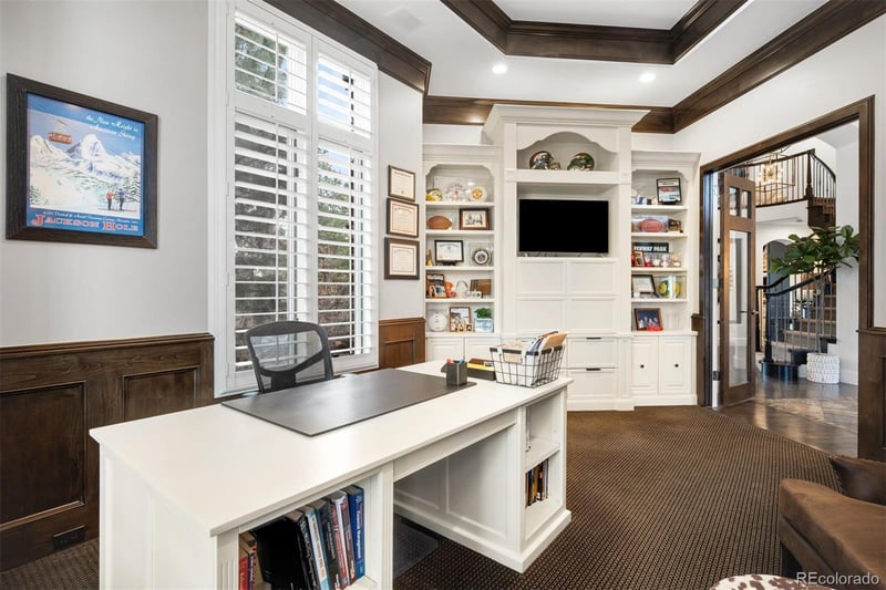 9329 Star Hill Trl, Lone Tree, CO 80124