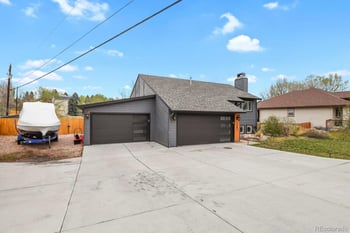7947 Brook Dr, Littleton, CO 80128