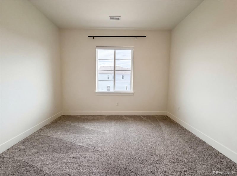 8704 Arriba Dr, Littleton, CO 80125