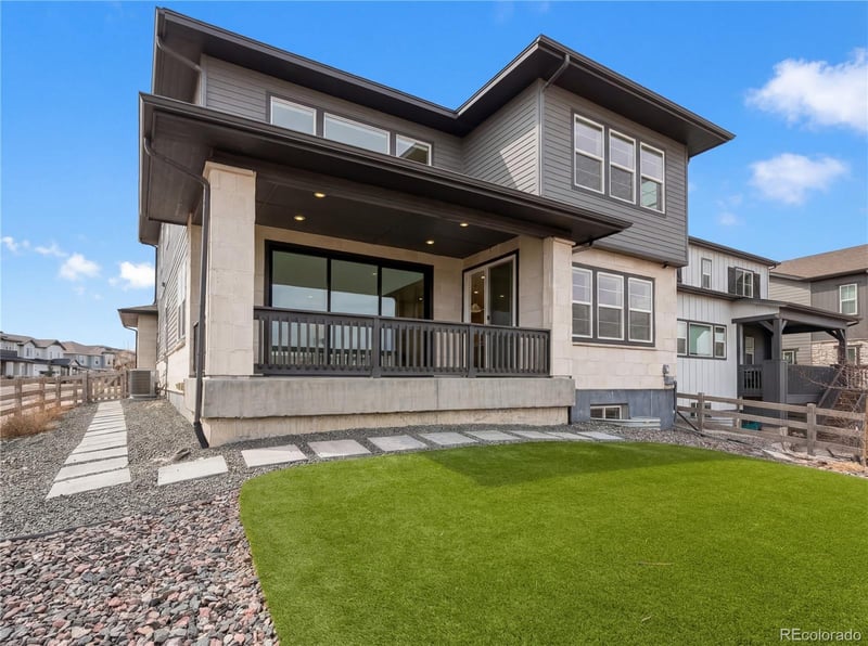 8704 Arriba Dr, Littleton, CO 80125