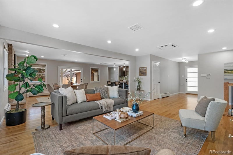 2738 Langley Ct, Denver, CO 80210