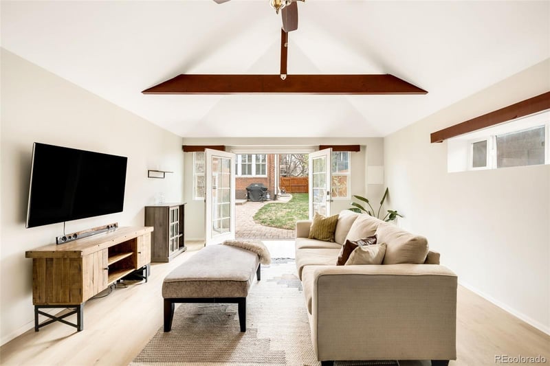 357 Downing St, Denver, CO 80209