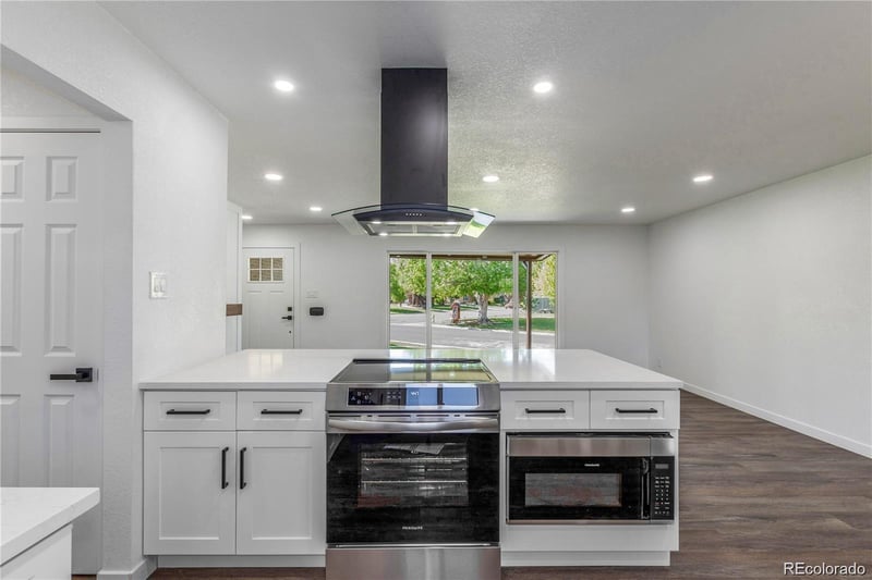 190 Hemlock St, Broomfield, CO 80020