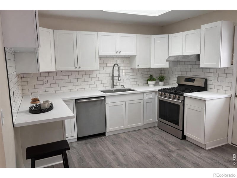 6398 Twin Lakes Rd, Boulder, CO 80301