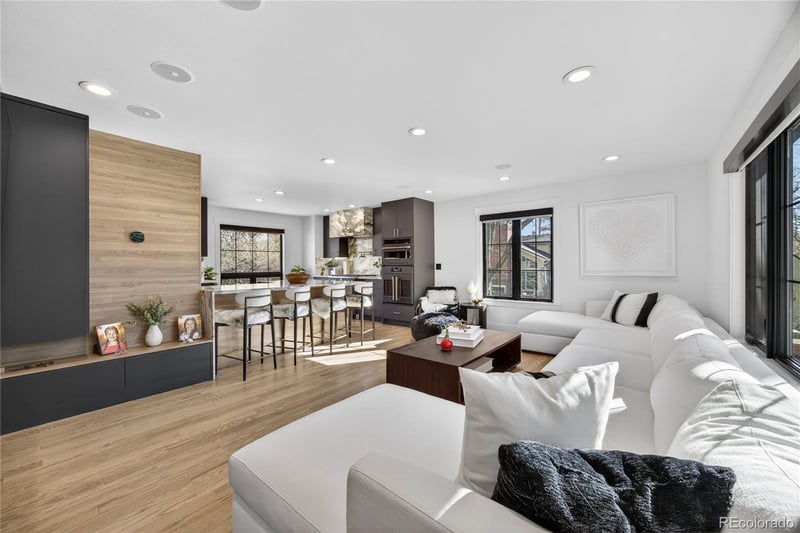 6 Pourtales Rd, Colorado Springs, CO 80906