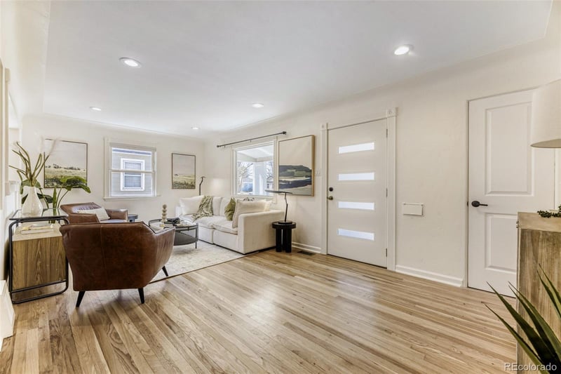 2770 Franklin St, Denver, CO 80210