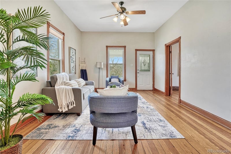 612 Corona St, Colorado Springs, CO 80903