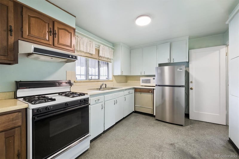 2651 Albion St, Denver, CO 80207