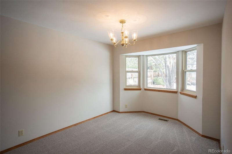 2010 Tabor Ct, Colorado Springs, CO 80919