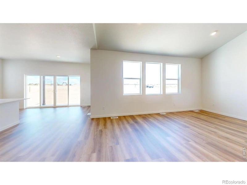 505 Gavin Ct, Hudson, CO 80642