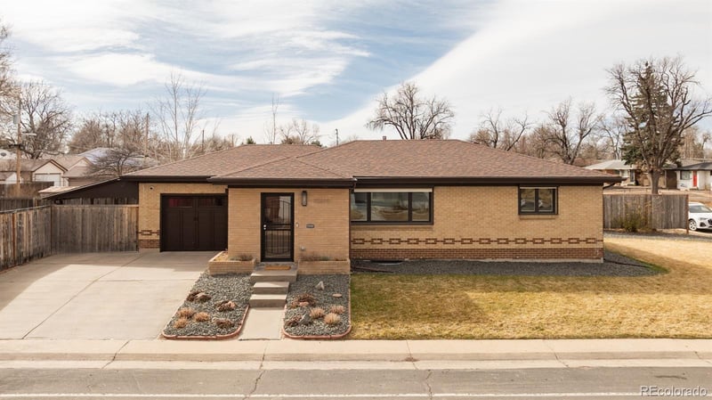 10600 23rd Ave, Aurora, CO 80010