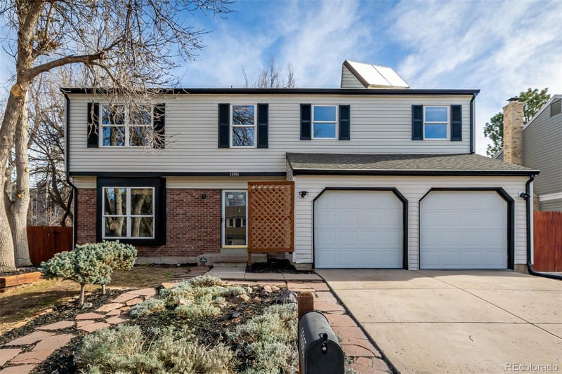 15885 Kepner Dr, Aurora, CO 80017