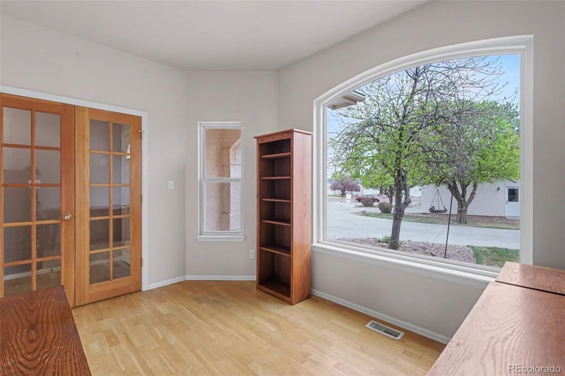 250 Poppy Ln, Pueblo, CO 81007