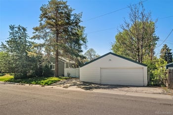 3201 Glencoe St, Denver, CO 80222