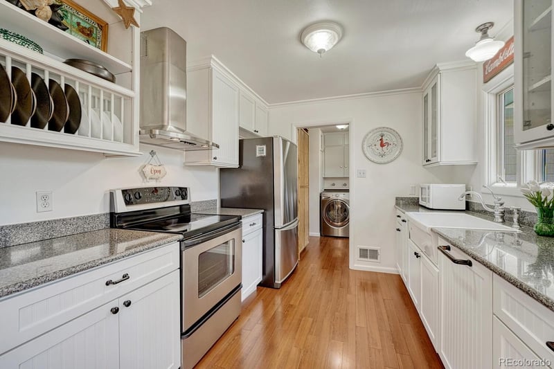 2190 Floyd Ave, Englewood, CO 80113