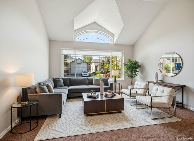 2242 Moline Ct, Aurora, CO 80014