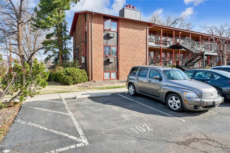 1370 Estes St #102, Lakewood, CO 80215