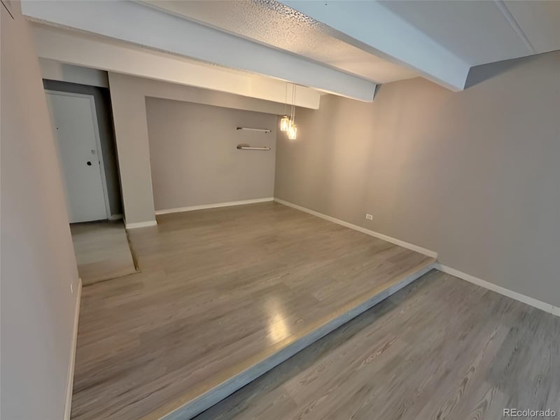 8060 Girard Ave #813, Denver, CO 80231