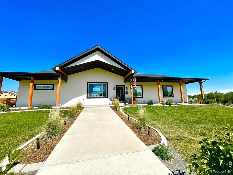 186 Garnet Valley Ct, Loveland, CO 80537