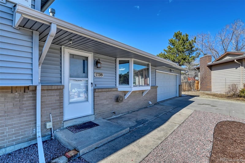 1738 Wooten Rd, Colorado Springs, CO 80915