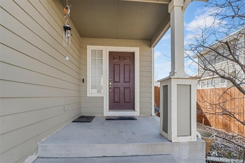 320 Short Dr, Dacono, CO 80514