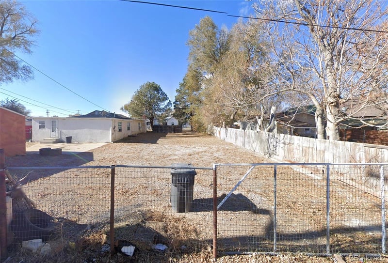 1130 Abriendo Ave, Pueblo, CO 81004