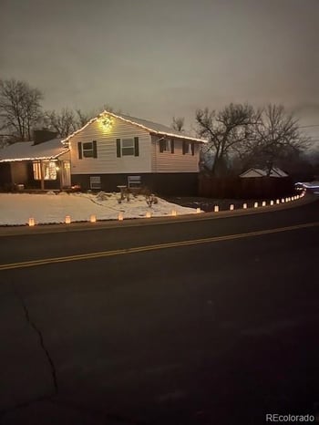 1115 Hinsdale Dr, Littleton, CO 80120