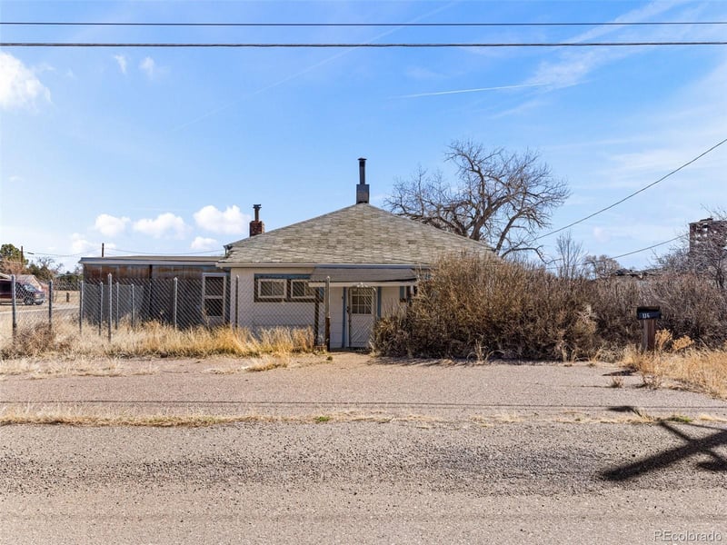 136 Sproull Ave, Walsenburg, CO 81089