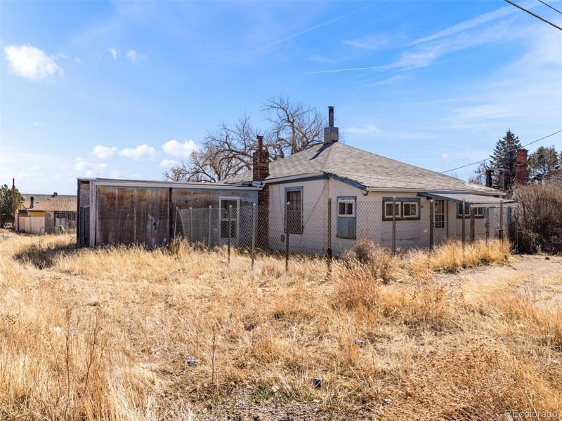136 Sproull Ave, Walsenburg, CO 81089