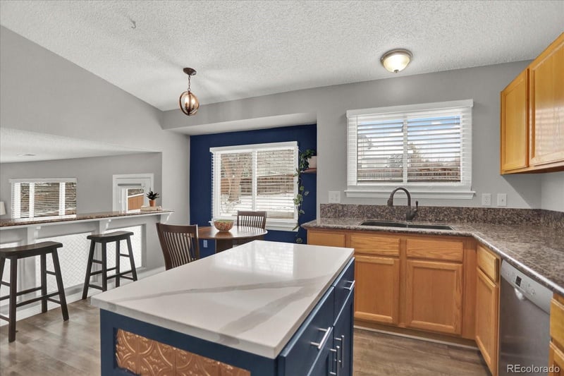 9689 Townsville Cir, Highlands Ranch, CO 80130