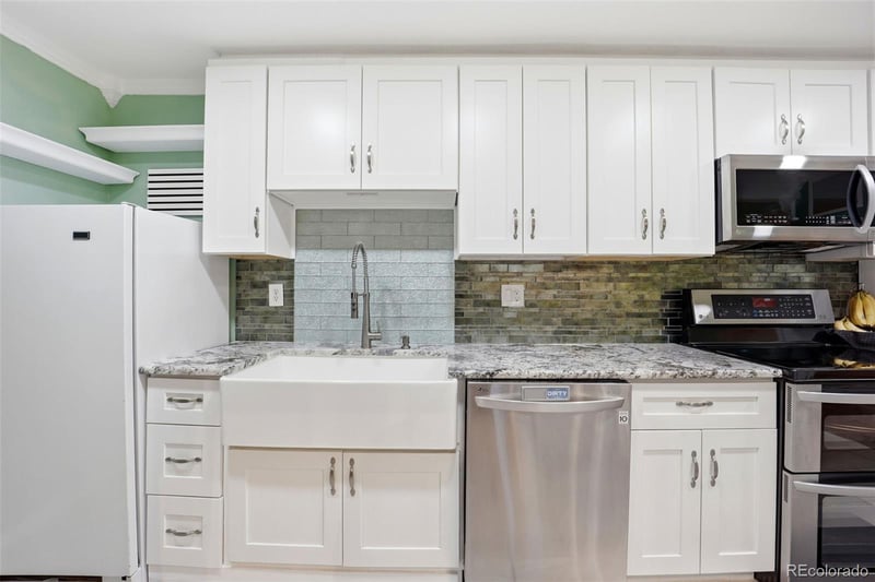 3482 Eagle St #203, Aurora, CO 80014