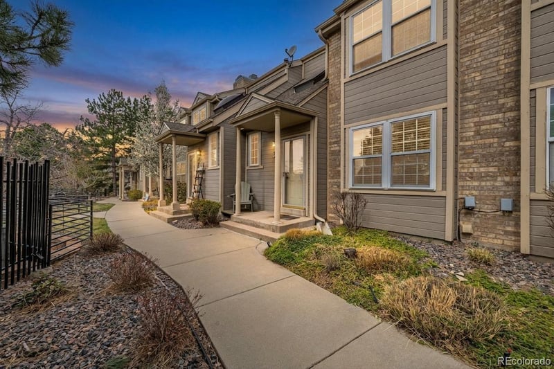 11143 W 17th Ave #102, Lakewood, CO 80215