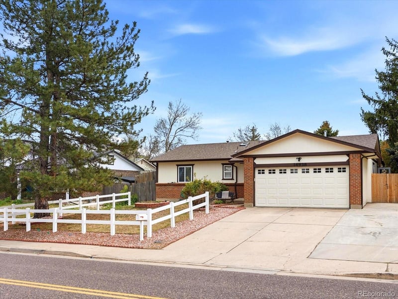 14938 Florida Ave, Aurora, CO 80012