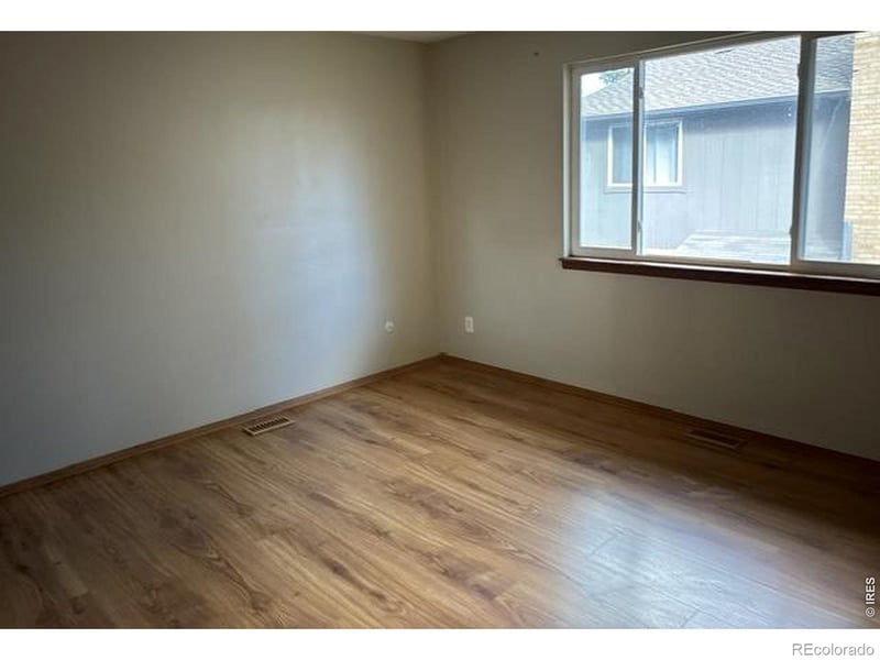 3331 Lakeview Cir, Longmont, CO 80503