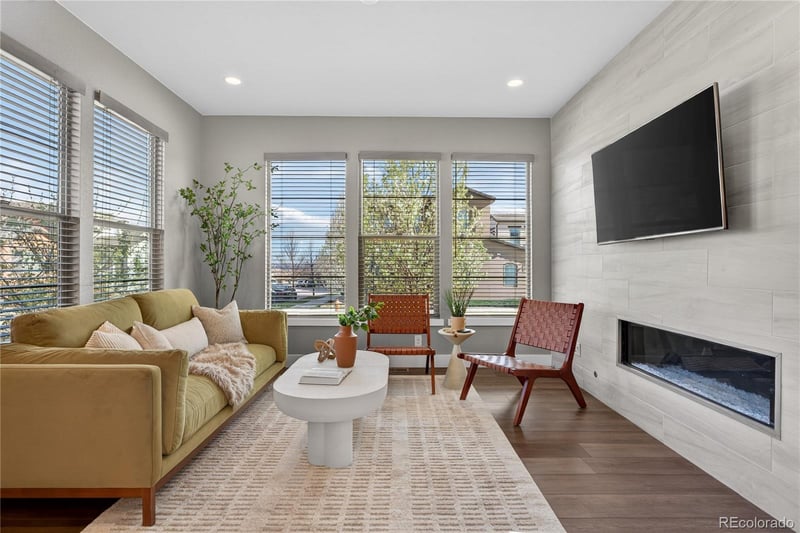 15507 Vassar Ave, Lakewood, CO 80228