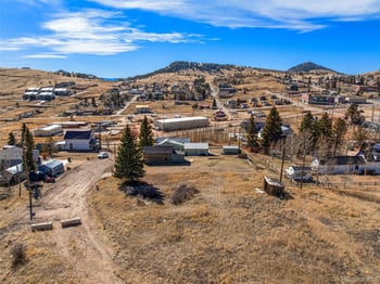 Whiting Ave, Cripple Creek, CO 80813