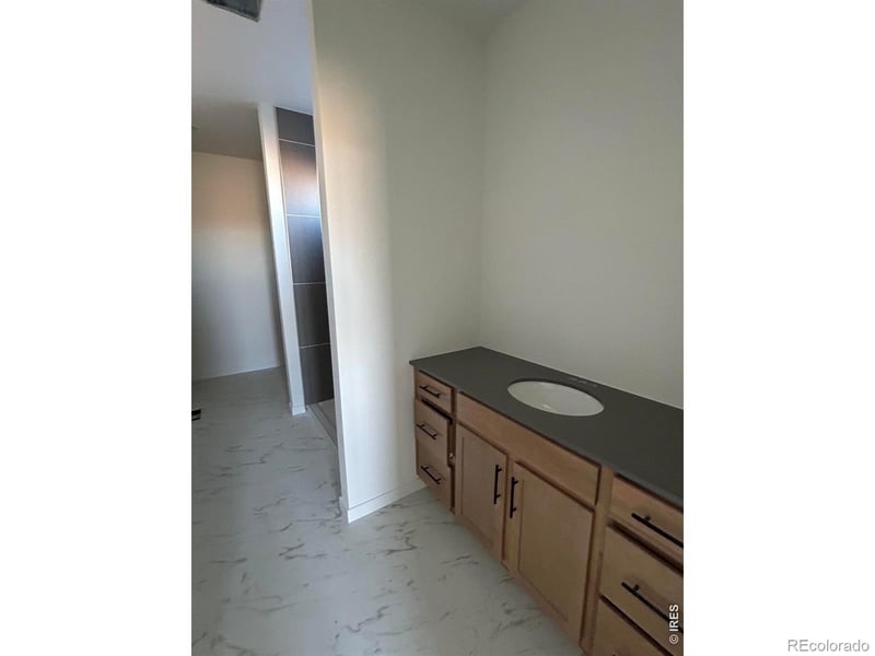 510 Gavin Ct, Hudson, CO 80642