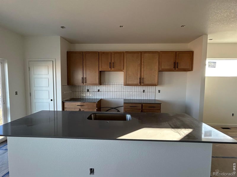 510 Gavin Ct, Hudson, CO 80642