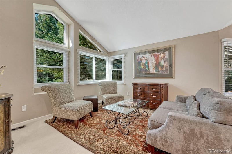 10084 Armadillo Dr, Lone Tree, CO 80124