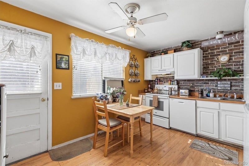 2965 Jasper St, Aurora, CO 80013